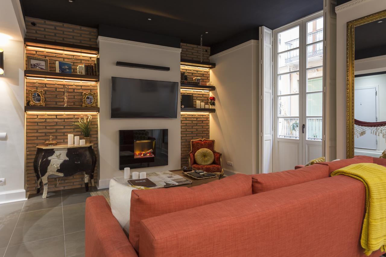 Iloftmalaga Puerta Nueva Apartment Luaran gambar